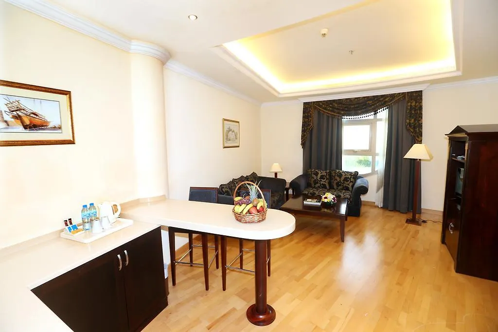 Sharjah Premiere Hotel & Resort 3*,